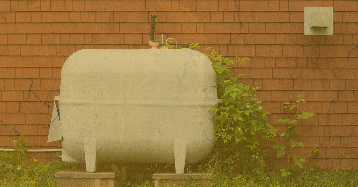 water in oil tank